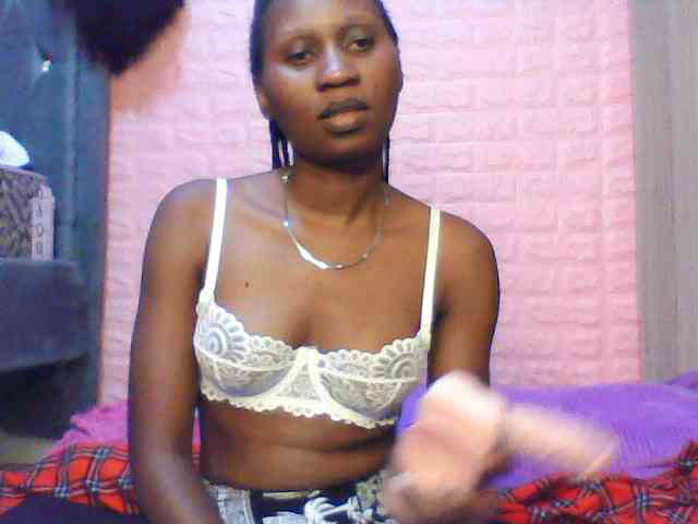 Sexy-melanin001 webcam