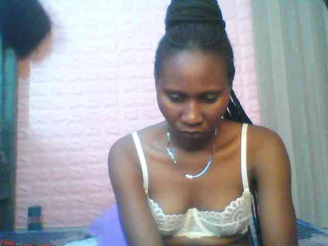 Sexy-melanin001 webcam