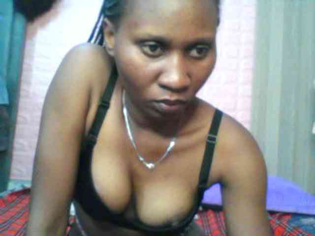 Sexy-melanin001 webcam