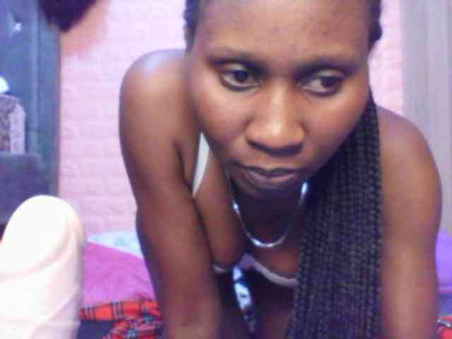 Sexy-melanin001 webcam