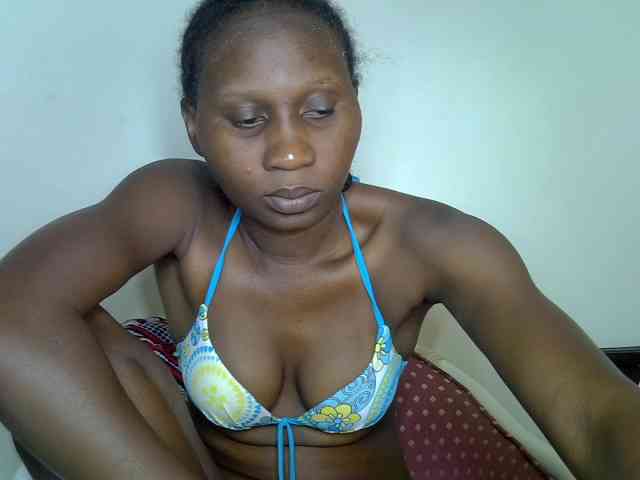 Sexy-melanin001 webcam