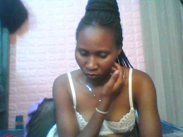 Sexy-melanin001 webcam