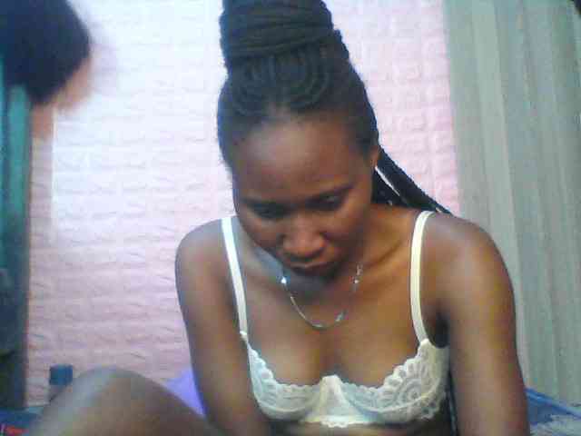 Sexy-melanin001 webcam