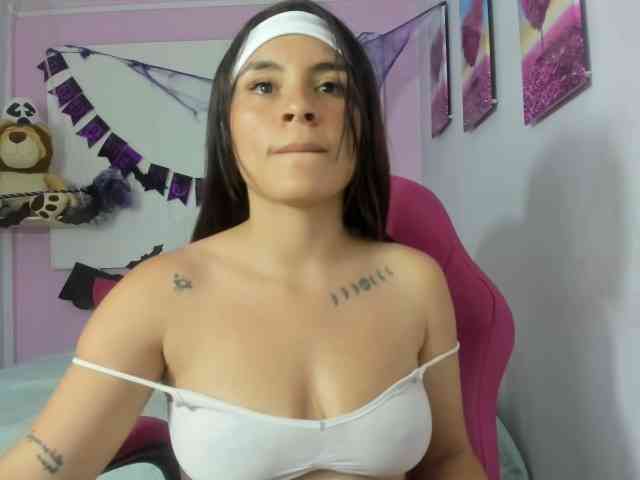 zafira-kala bongacams