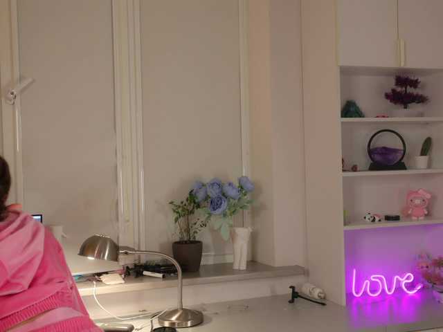 Masturbate to BongaCams's Lovekissess lovekissess from BongaCams