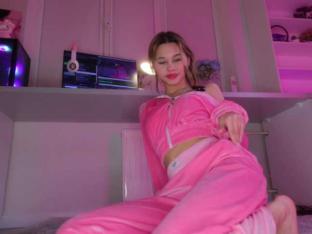 lovekissess from BongaCams is Freechat