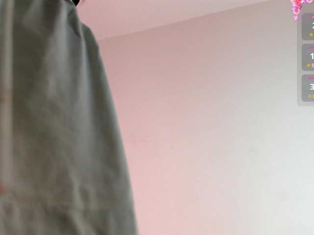 ValeStone's BongaCams show and profile