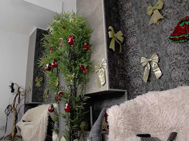 LustyFantasy's BongaCams show and profile