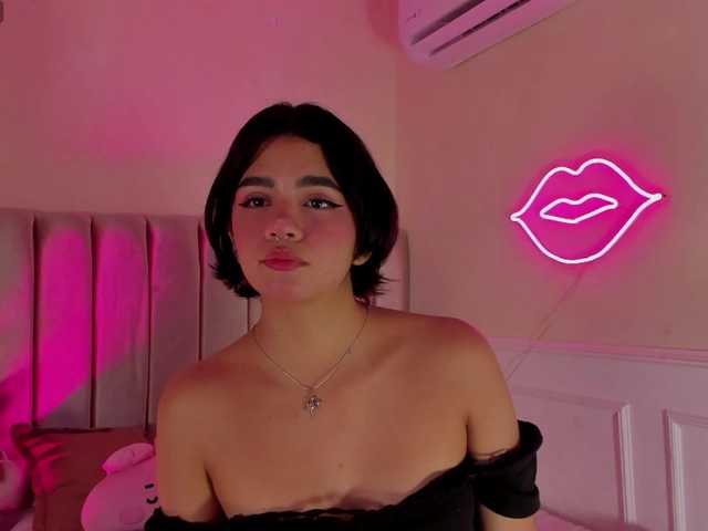 lena-fox's BongaCams show and profile