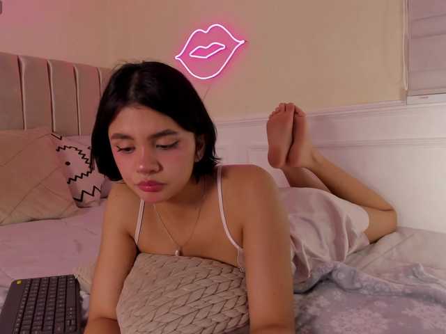 lena-fox's BongaCams show and profile