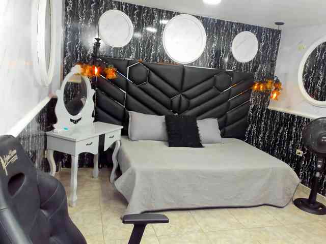 Alexa1aome Alexa1aome