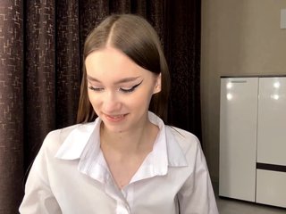 LovestTrisha Porn Show