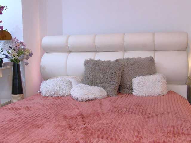 MisteryBlush's BongaCams show and profile