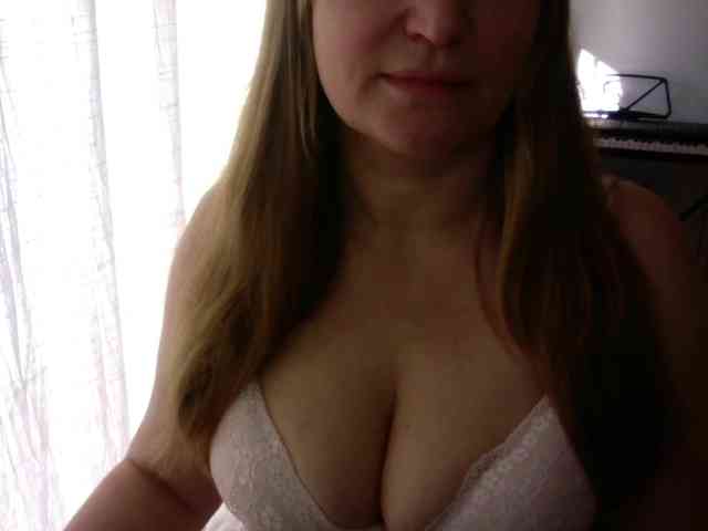 TheGirlNextDoor1 webcam