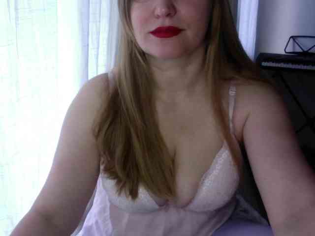 TheGirlNextDoor1 webcam