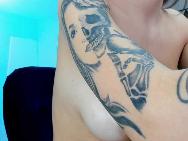  Sassy-Annee chat room