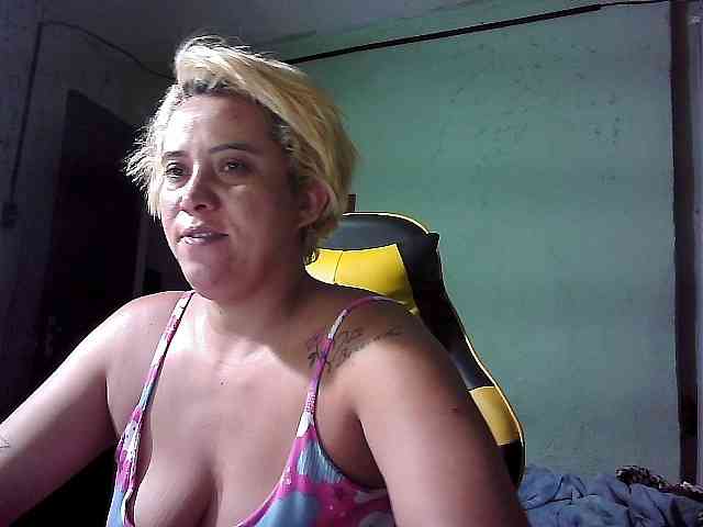 BiaDelicia webcam