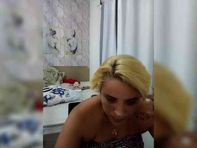 BiaDelicia webcam