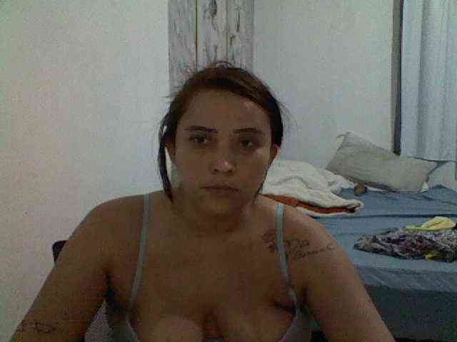 BiaDelicia webcam