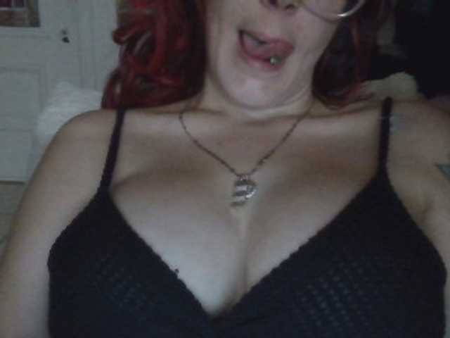 kitykitkat's Thumb Image