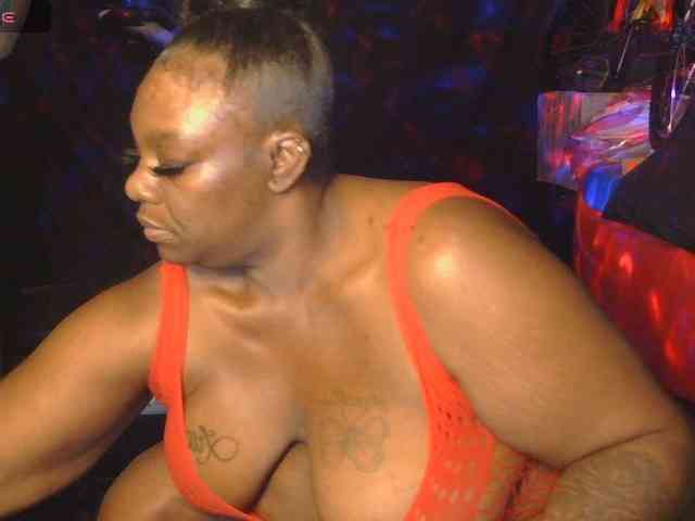 MzThundaBooty MzThundaBooty