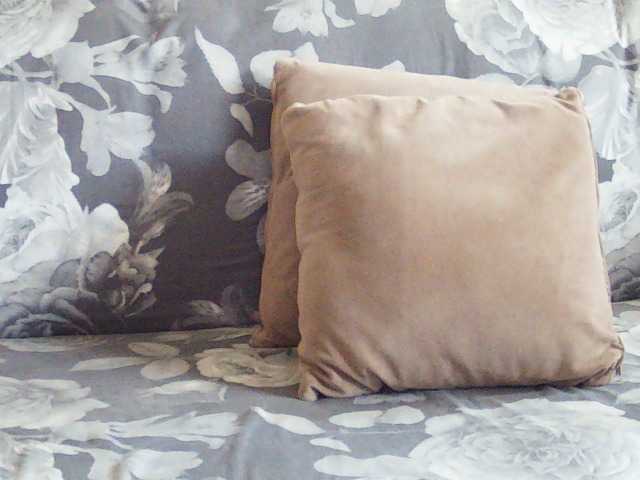 AyaBloom's BongaCams show and profile