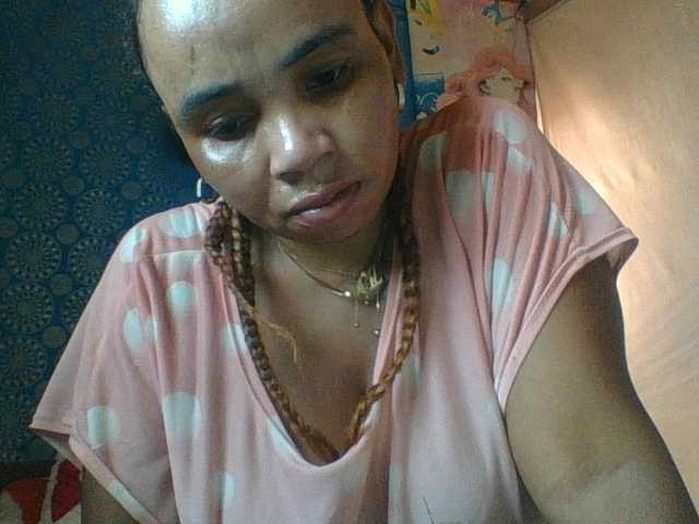 Amanah's BongaCams show and profile