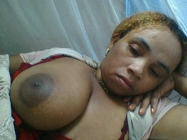 Amanah from BongaCams is Freechat