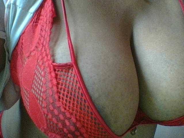 go to chat with Amanah