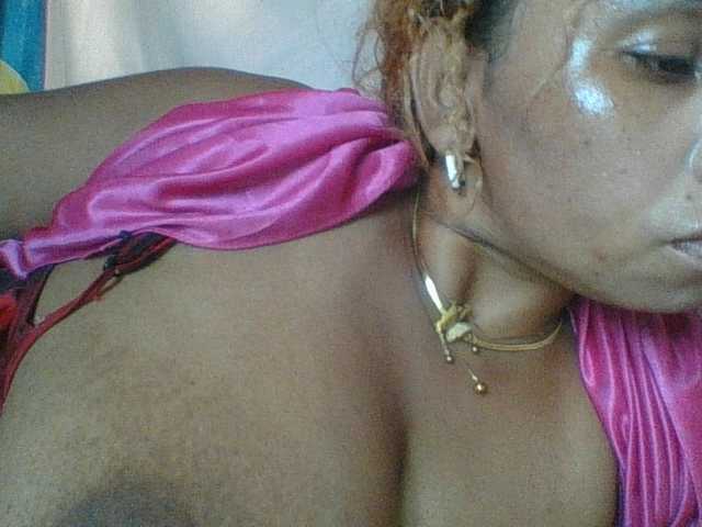 Amanah from BongaCams is Freechat