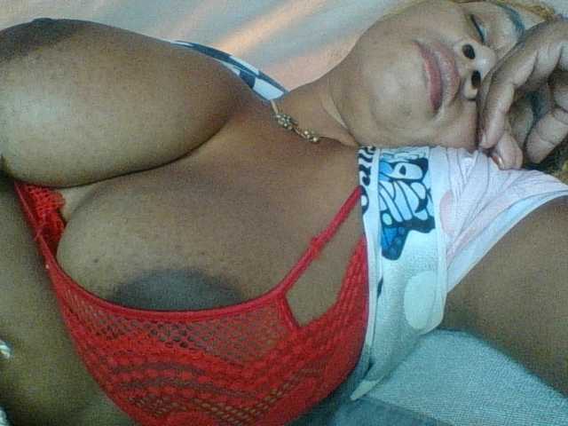 Amanah free chat on liveonude