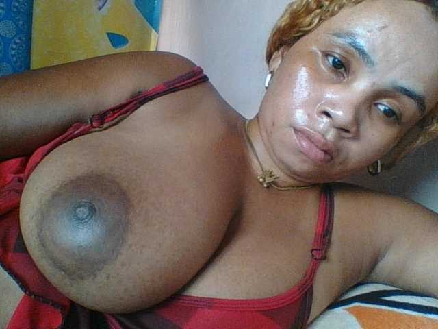 Amanah from BongaCams is Freechat