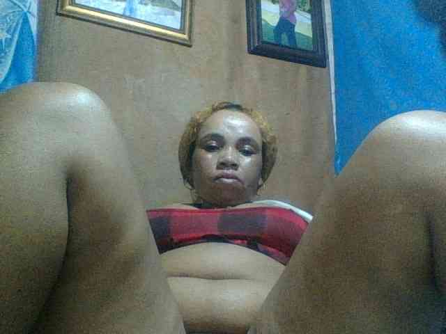 Amanah Live Webcam on BongaCams