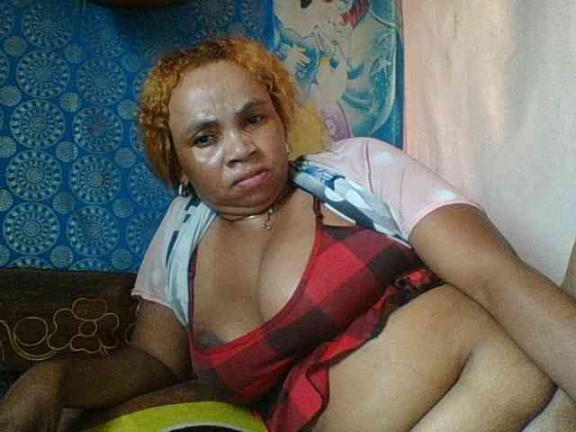 Amanah Live Webcam on BongaCams