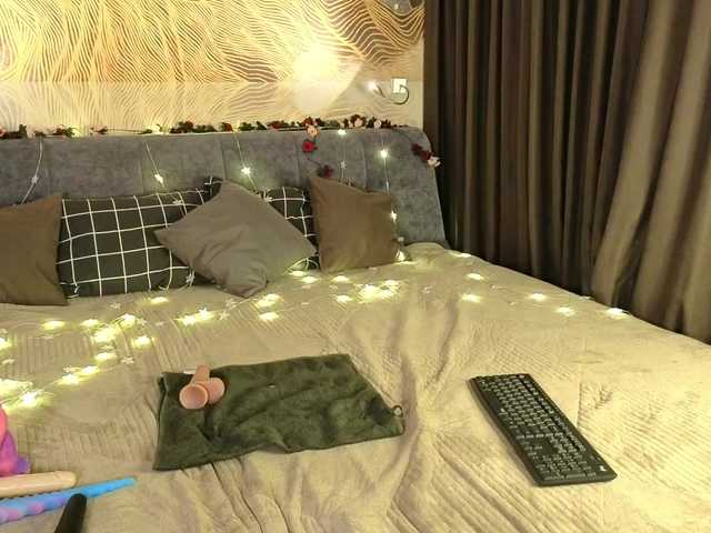 MilaYumi's BongaCams show and profile