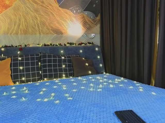 MilaYumi's BongaCams show and profile