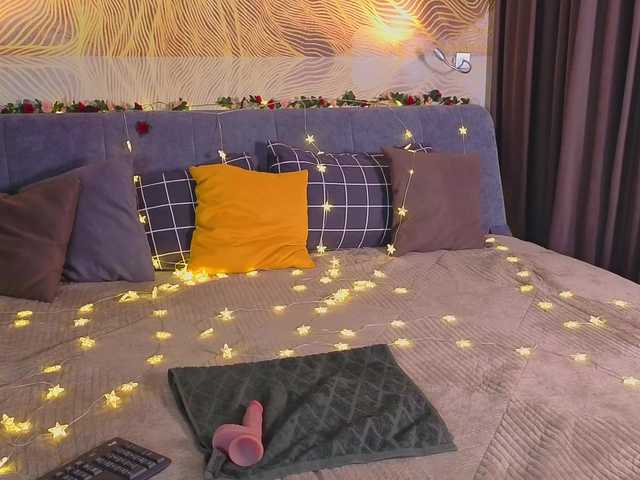 MilaYumi's BongaCams show and profile