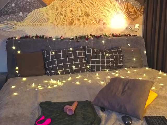 MilaYumi's BongaCams show and profile