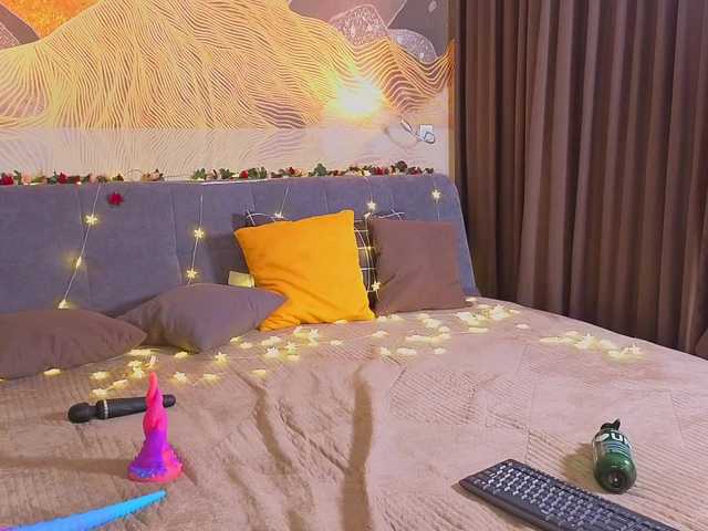 MilaYumi's BongaCams show and profile