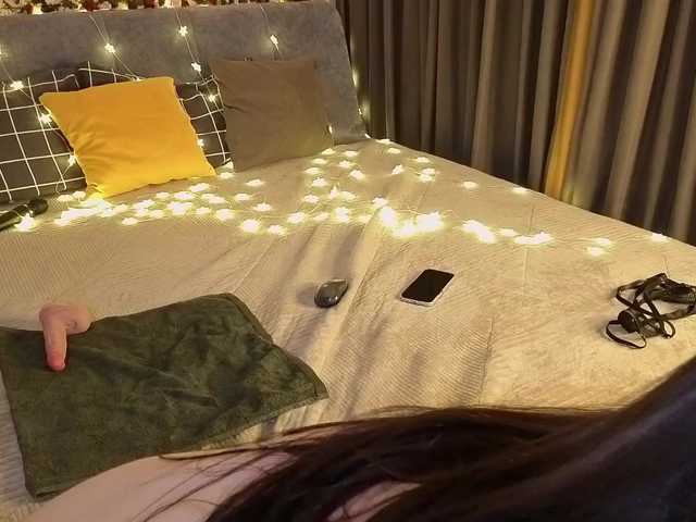 MilaYumi's BongaCams show and profile