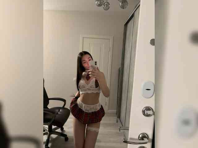 MilaYumi Live Webcam on BongaCams