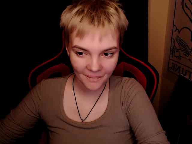 KrisNeal webcam