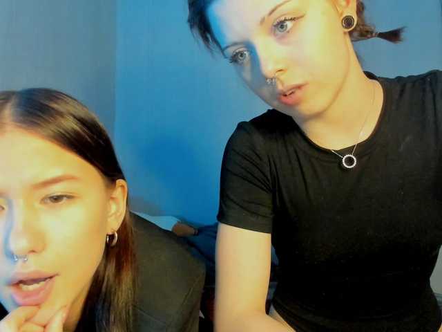 AnmiXHot Live Webcam on BongaCams