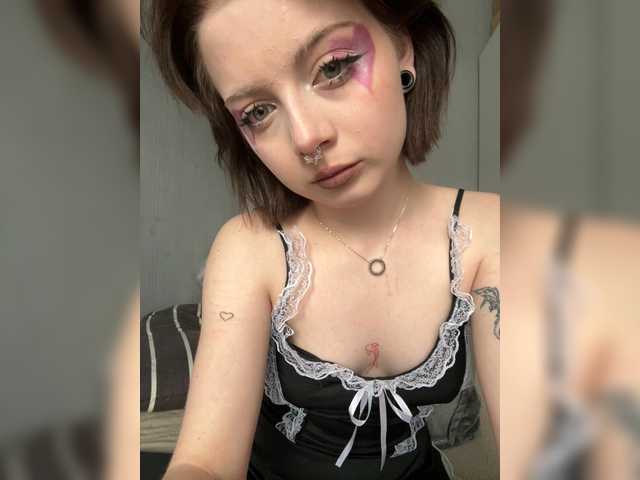 AnmiXHot's Thumb Image