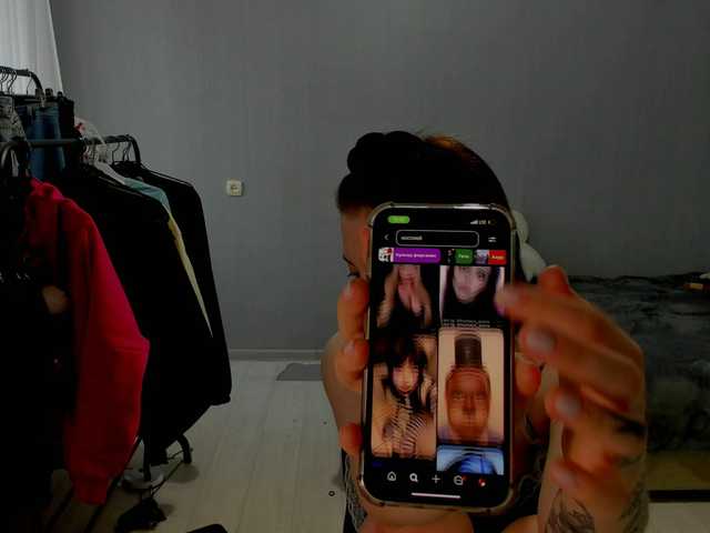 AnmiXHot's Thumb Image