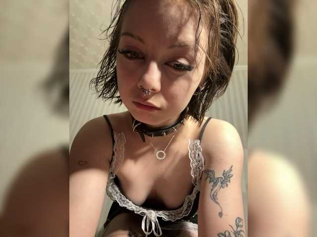 AnmiXHot from BongaCams