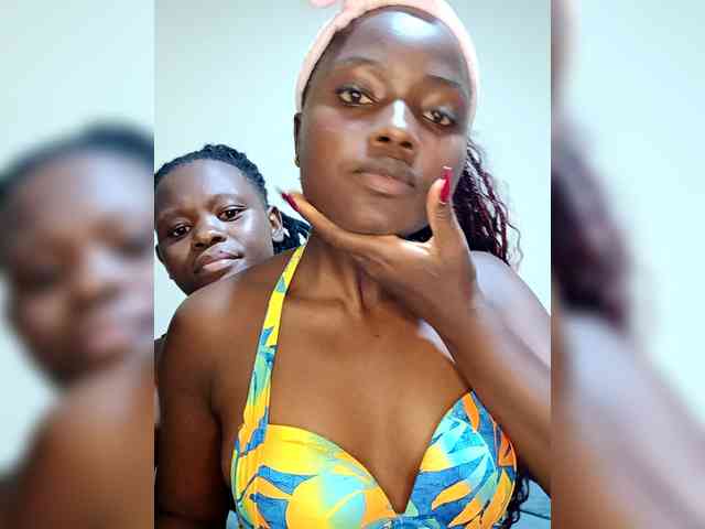 Sweetgirlsduo webcam