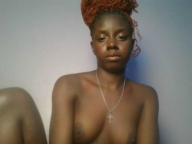 Sexykitten1 webcam bongacams model stream image