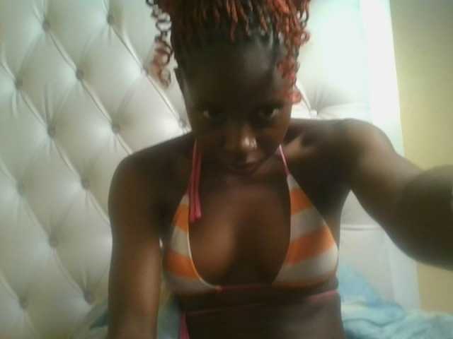 Sexykitten1 webcam bongacams model stream image