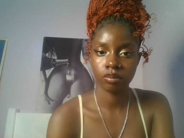 Sexykitten1 webcam bongacams model stream image